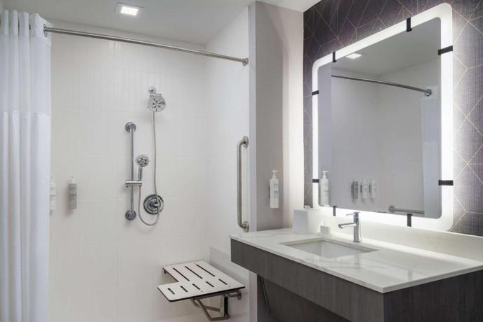 Imagen de la habitación del Hotel Homewood Suites by Hilton Raleigh Downtown. Foto 4