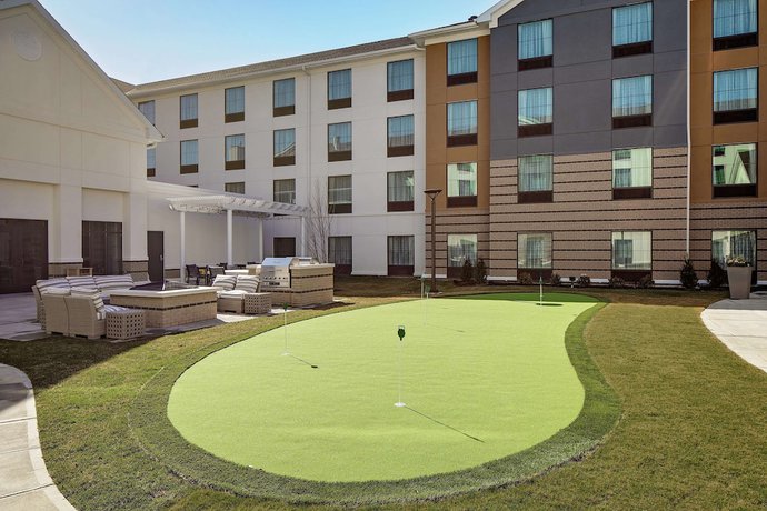 Imagen general del Hotel Homewood Suites by Hilton Ronkonkoma. Foto 1