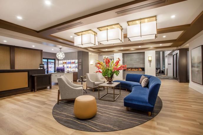 Imagen de los interiores del Hotel Homewood Suites by Hilton Saratoga Springs. Foto 20