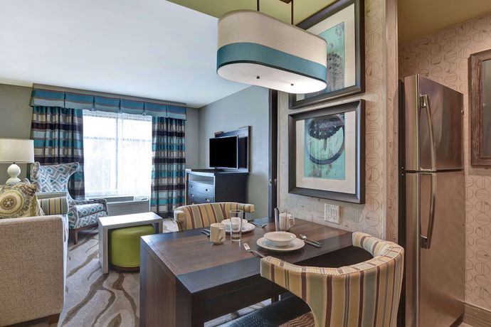 Imagen de la habitación del Hotel Homewood Suites by Hilton Savannah-North/Airport. Foto 11