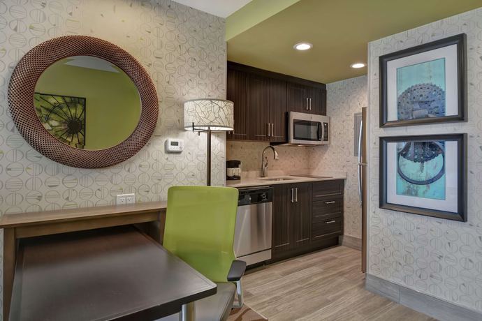 Imagen de la habitación del Hotel Homewood Suites by Hilton Savannah-North/Airport. Foto 13