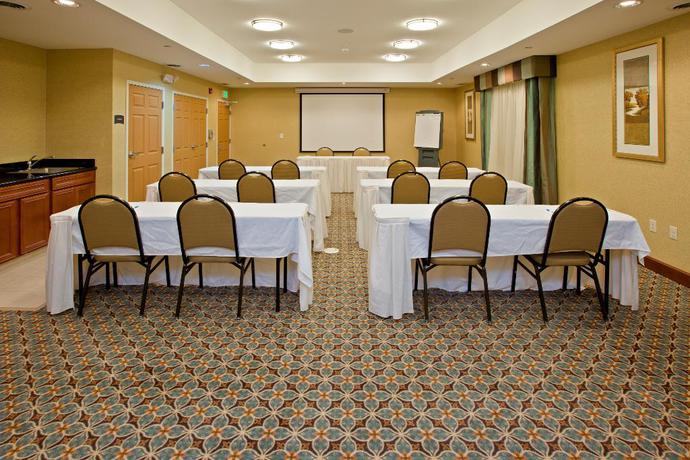 Imagen de los interiores del Hotel Homewood Suites by Hilton South Bend Notre Dame Area. Foto 18