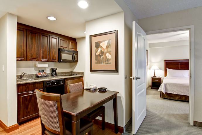 Imagen de la habitación del Hotel Homewood Suites by Hilton Sudbury. Foto 2