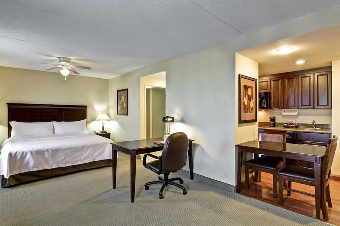 Imagen de la habitación del Hotel Homewood Suites by Hilton Sudbury. Foto 6