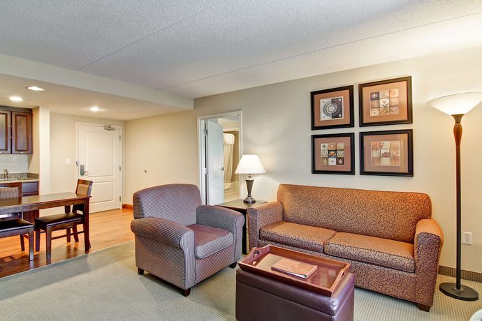 Imagen de la habitación del Hotel Homewood Suites by Hilton Sudbury. Foto 7