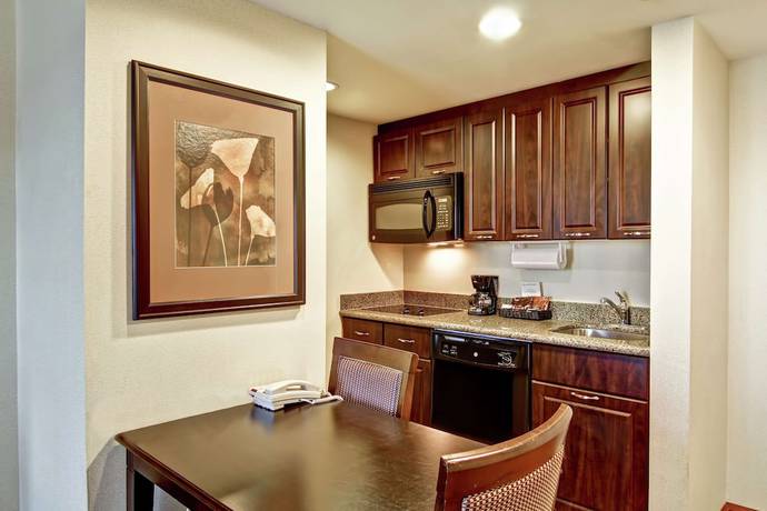 Imagen de la habitación del Hotel Homewood Suites by Hilton Sudbury. Foto 10