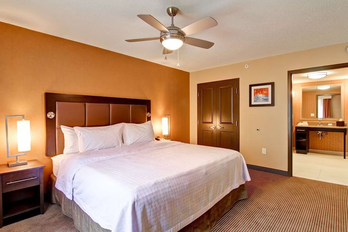 Imagen de la habitación del Hotel Homewood Suites by Hilton Waterloo/St. Jacobs. Foto 8