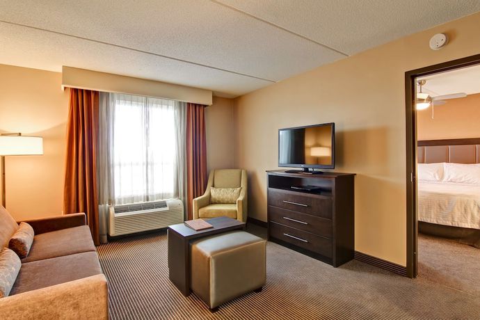 Imagen de la habitación del Hotel Homewood Suites by Hilton Waterloo/St. Jacobs. Foto 13
