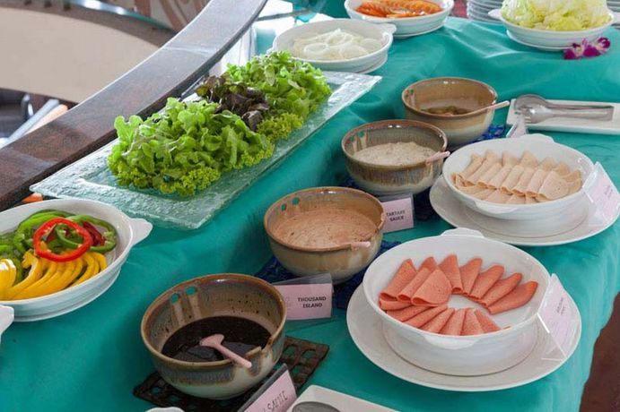 Imagen del bar/restaurante del Hotel Homm Bliss Southbeach Patong. Foto 3