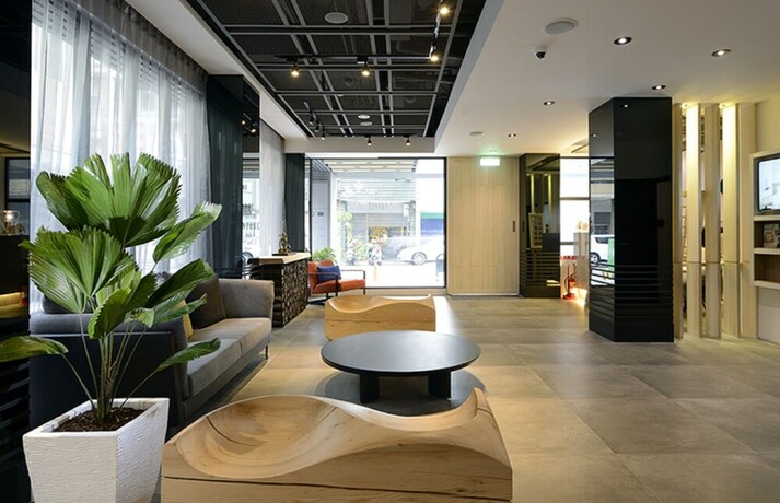 Imagen de los interiores del Hotel Hommie Inn. Foto 39