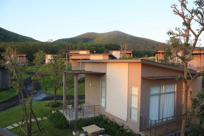 Imagen de los exteriores del Hotel Hommuenlee Hill Resort. Foto 11
