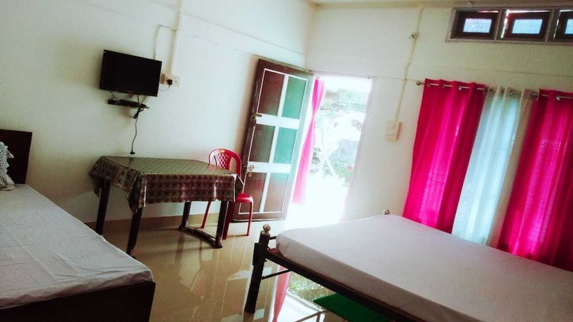 Imagen de los interiores del Hotel Homocation Sreemoyee Homestay. Foto 7