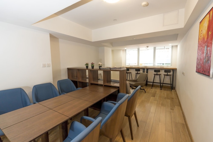 Imagen de los interiores del Hotel Homy Residence. Foto 19