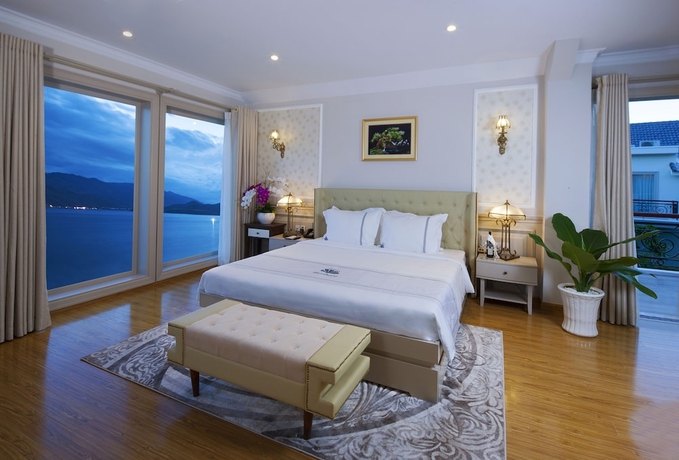 Imagen de la habitación del Hotel Hon Tam Resort. Foto 11