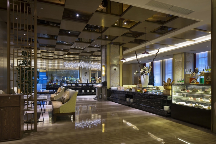 Imagen del bar/restaurante del Hotel Honder International. Foto 6