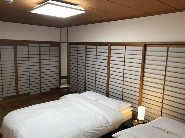 Imagen de la habitación del Hotel Hondori Inn. Foto 29