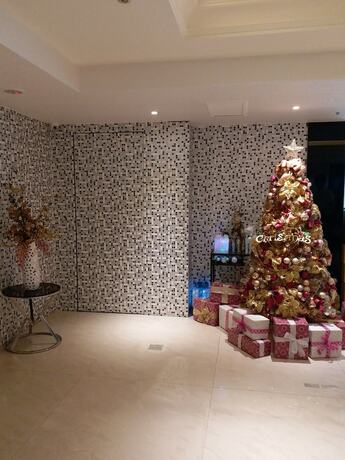 Imagen de los interiores del Hotel Hondow. Foto 20