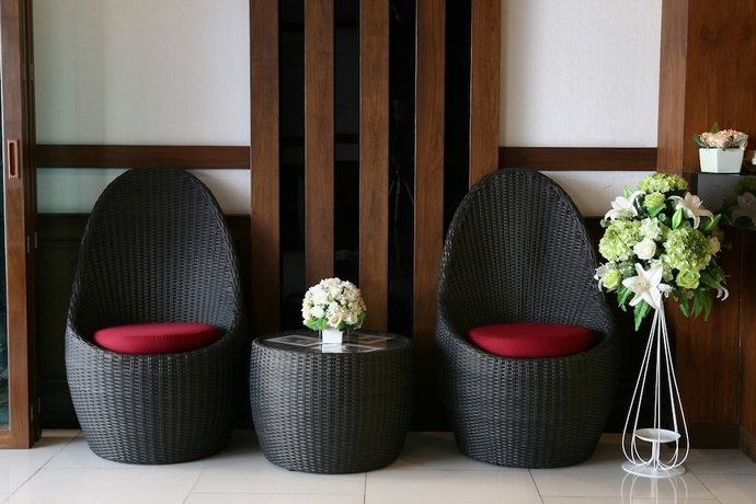 Imagen de los interiores del Hotel Honey Inn. Foto 16