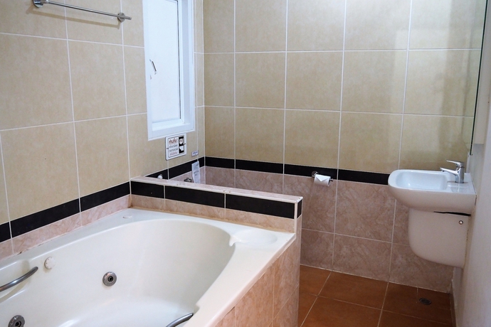 Imagen de la habitación del Hotel Honey Inn, Lam Luk Ka. Foto 9