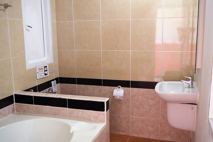 Imagen de la habitación del Hotel Honey Inn, Lam Luk Ka. Foto 13