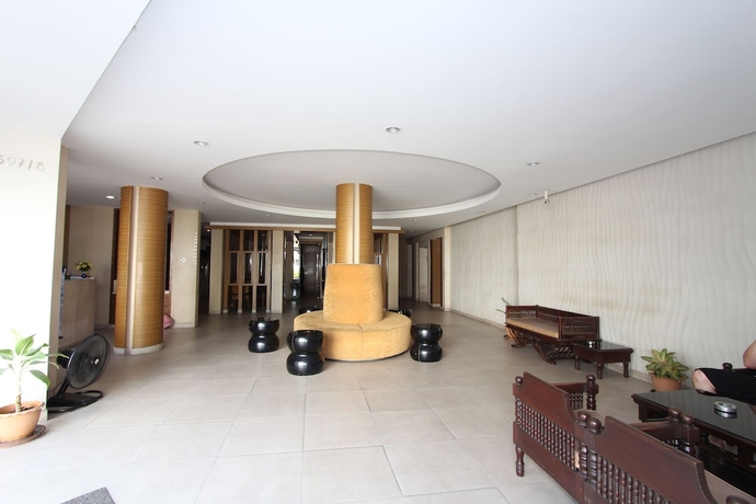 Imagen de los interiores del Hotel Honey Lodge. Foto 14