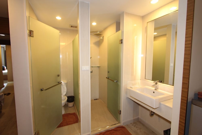 Imagen de la habitación del Hotel Honey Lodge. Foto 9
