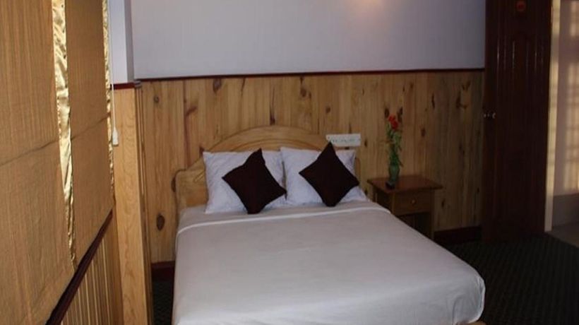 Imagen de los interiores del Hotel Honey Pine. Foto 16