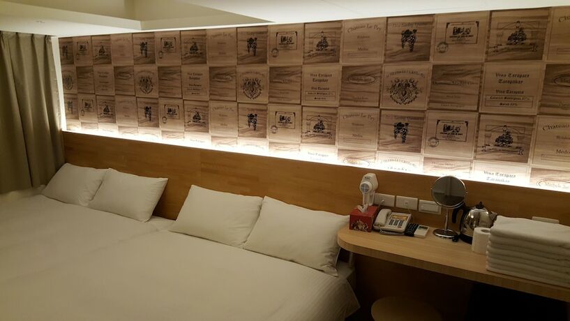 Imagen general del Hotel Honey Prince. Foto 7