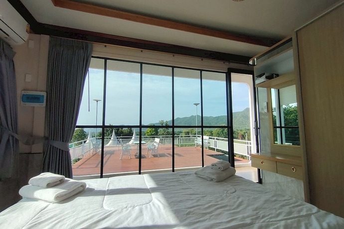 Imagen de la habitación del Hotel Honey Queen Resort. Foto 16