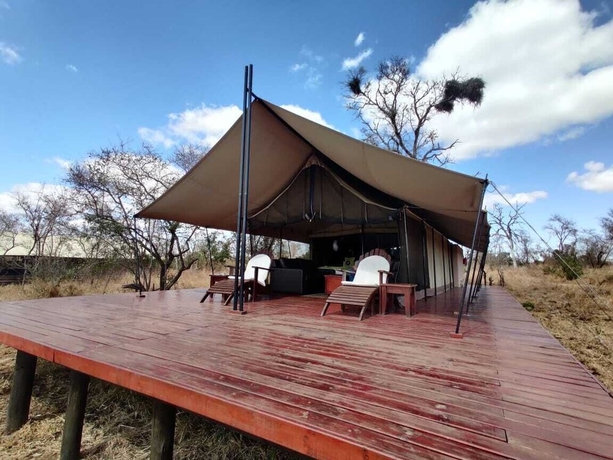 Imagen de la habitación del Hotel Honeyguide Tented Safari Camps - Mantobeni. Foto 11