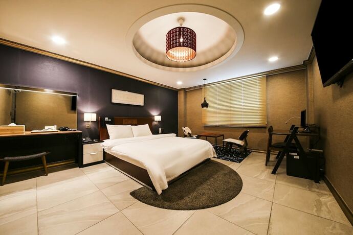 Imagen general del Hotel Honeymoon. Foto 1