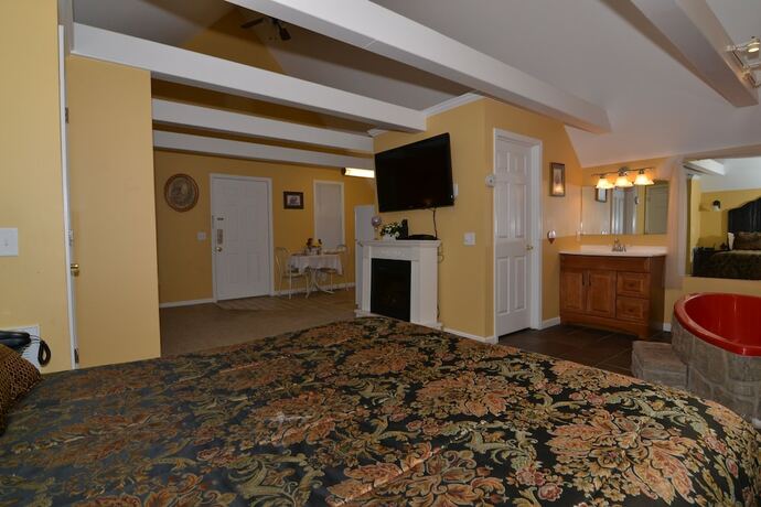Imagen de la habitación del Hotel Honeymoon Hills Gatlinburg Cabin Rentals. Foto 11