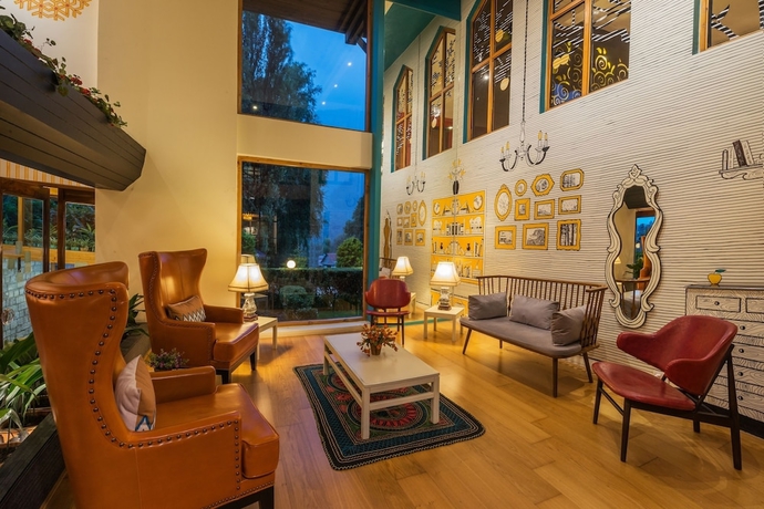 Imagen de los interiores del Hotel Honeymoon Inn Manali. Foto 9