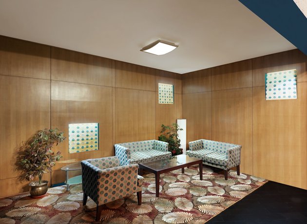 Imagen de los interiores del Hotel Honeymoon Inn, Mussoorie. Foto 16