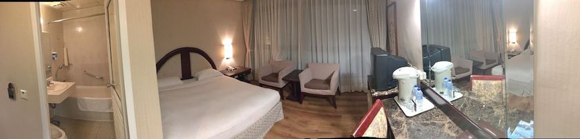 Imagen de los interiores del Hotel Honeymoon, Mhebu. Foto 19