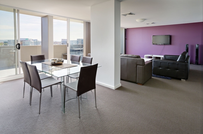 Imagen de la habitación del Hotel Honeysuckle Executive Apartments. Foto 12