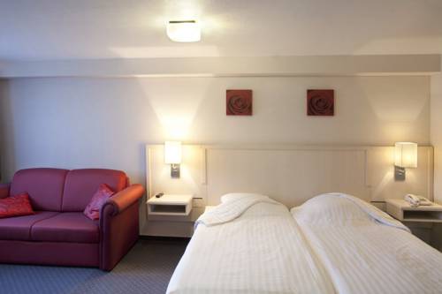Imagen de la habitación del Hotel Honfleur. Foto 10