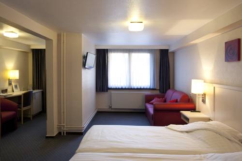 Imagen de la habitación del Hotel Honfleur. Foto 13