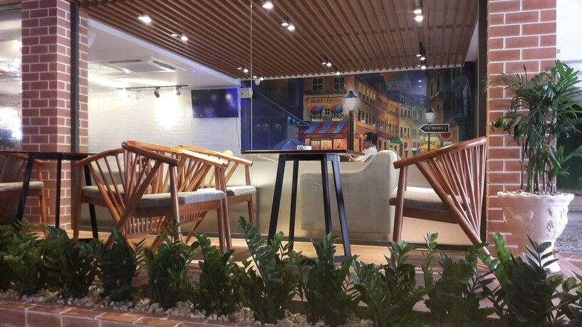 Imagen de los interiores del Hotel Hong Bao Thach. Foto 35