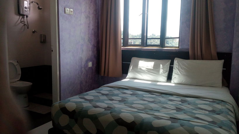 Imagen de los interiores del Hotel Hong Kong. Foto 16