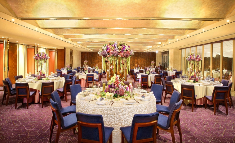 Imagen del bar/restaurante del Hotel Hong Kong Gold Coast. Foto 4