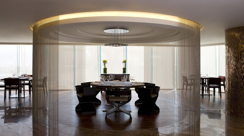 Imagen del bar/restaurante del Hotel Hong Kong Skycity Marriott. Foto 11