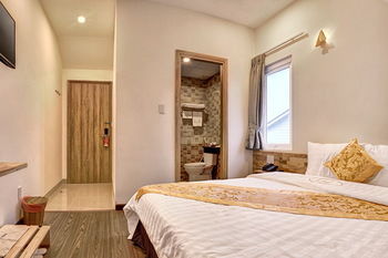 Imagen de la habitación del Hotel Hong Mon Villa. Foto 5