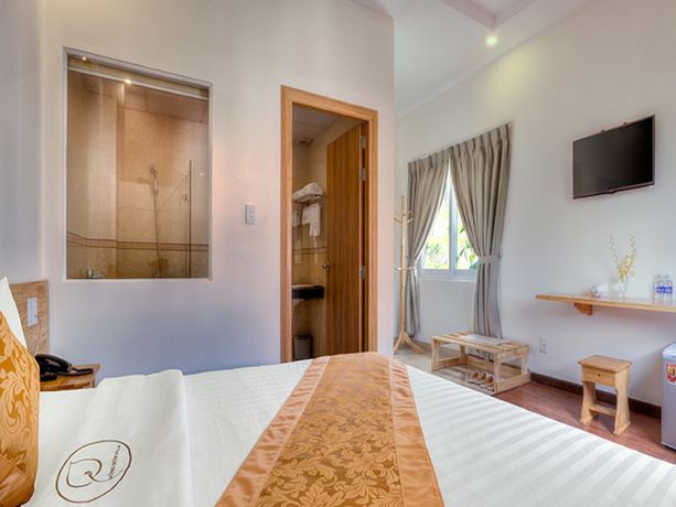 Imagen de la habitación del Hotel Hong Mon Villa. Foto 9
