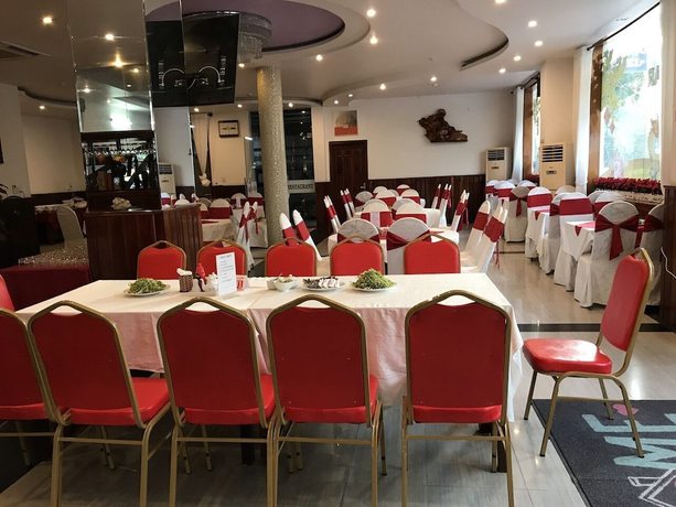 Imagen del bar/restaurante del Hotel Hong Ngoc, Tuy Hoa. Foto 3