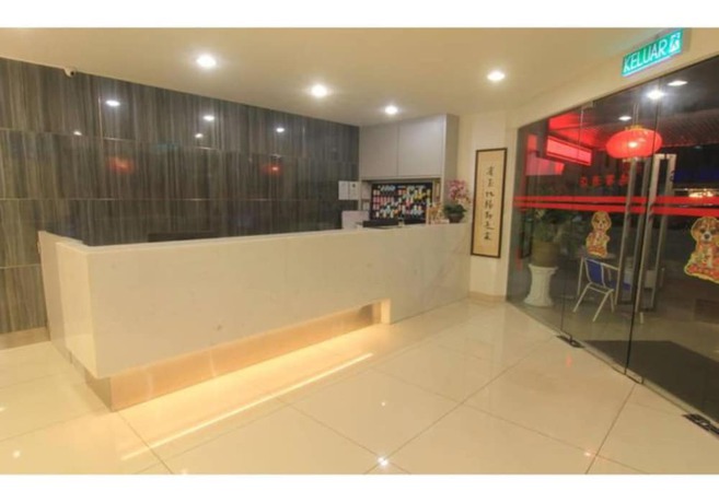 Imagen de los interiores del Hotel Hong Ping. Foto 8