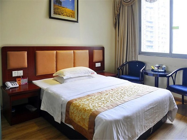 Imagen de la habitación del Hotel Hong Qi Grand Hotel. Foto 9