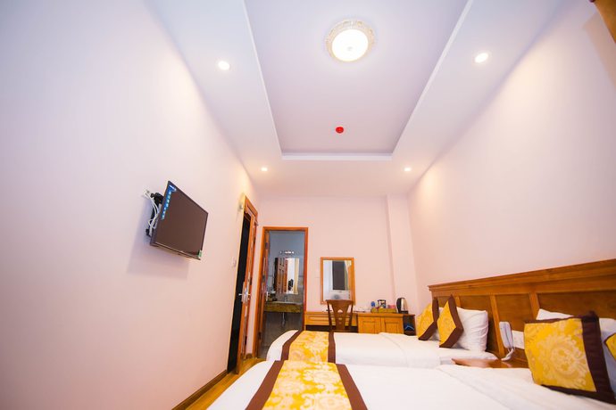 Imagen de la habitación del Hotel Hong Tung. Foto 7