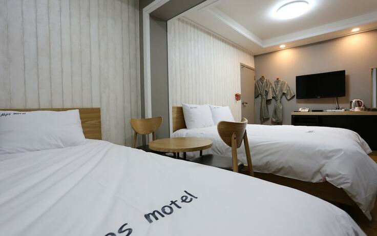 Imagen de la habitación del Hotel Hongcheon Alps. Foto 14