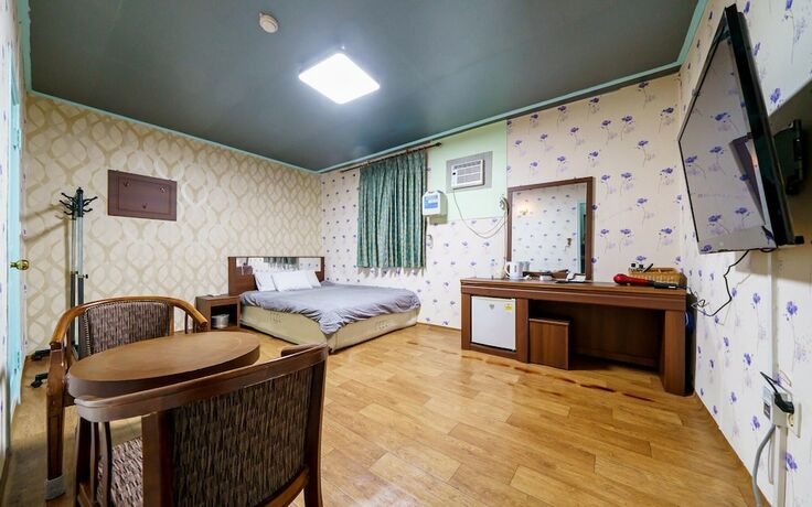 Imagen de la habitación del Hotel Hongcheon Cello. Foto 17